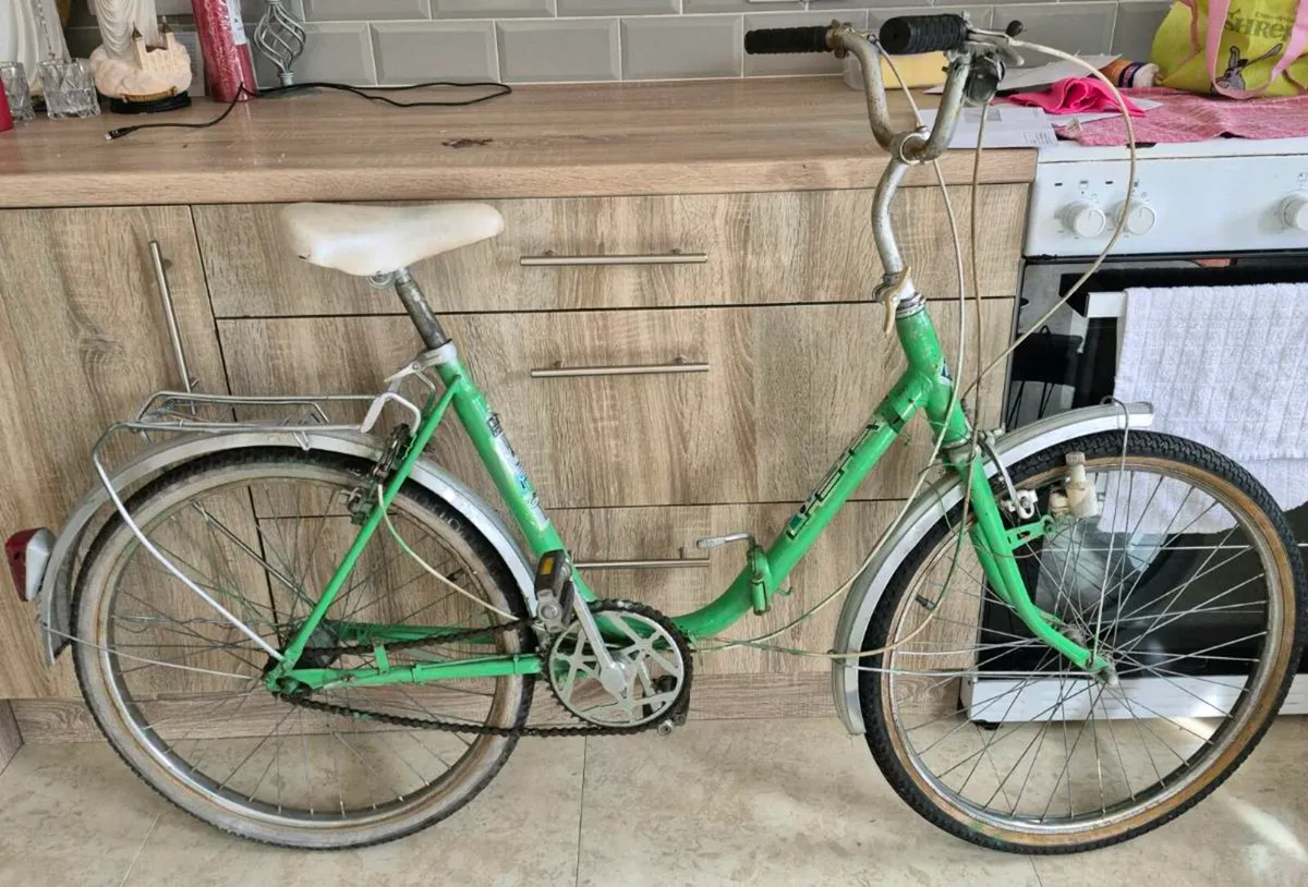 VINTAGE FOLDING BIKE EVERYTHING WORKING PERFECT DU - Image 3
