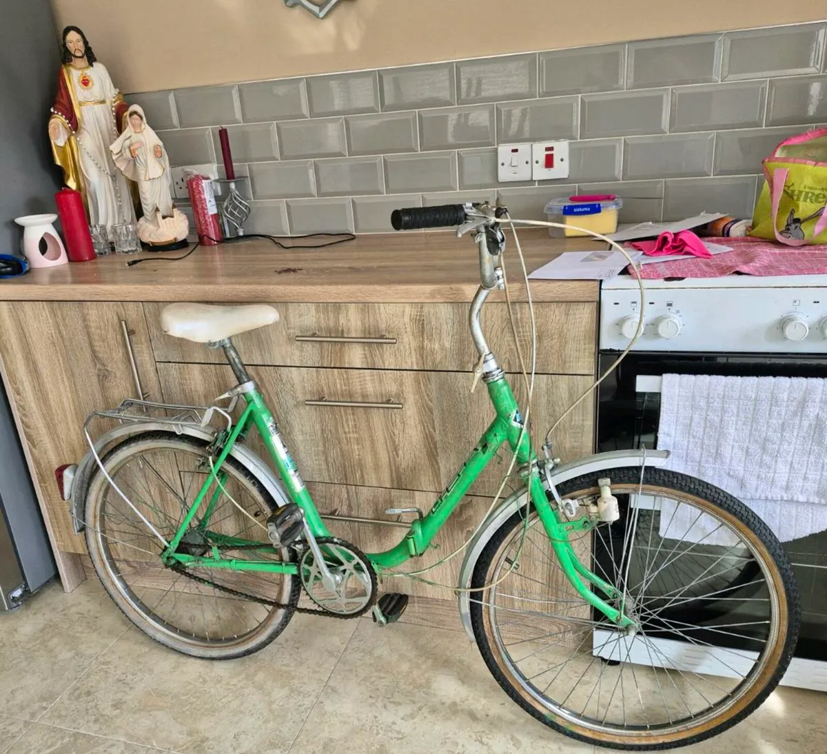 VINTAGE FOLDING BIKE EVERYTHING WORKING PERFECT DU - Image 1