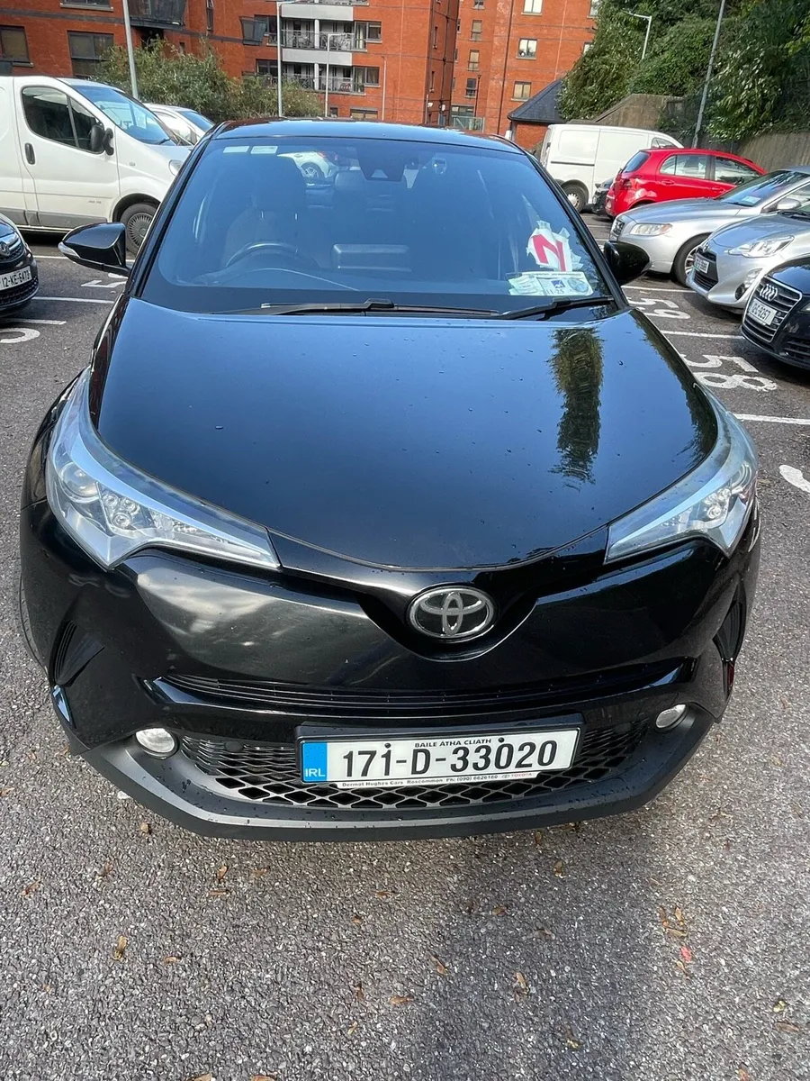 Car - Image 1