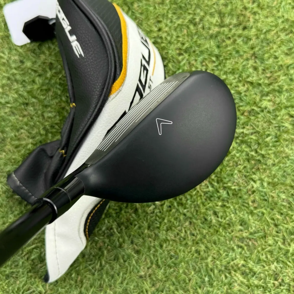 Callaway Rogue St Max Os Hybrid / #4 21° / Stiff - Image 4