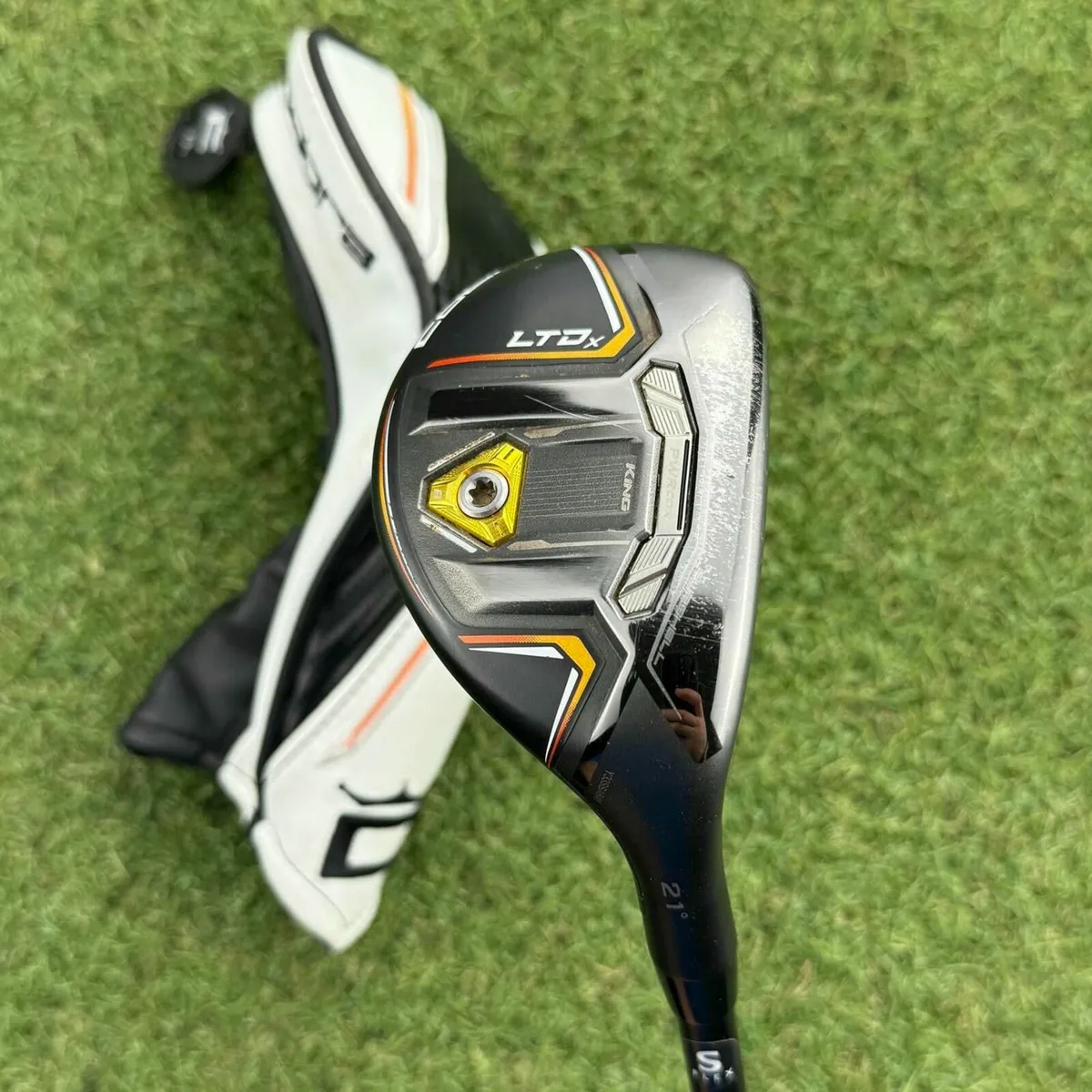 Cobra LTDx Hybrid / #4 21° / Stiff - Image 2