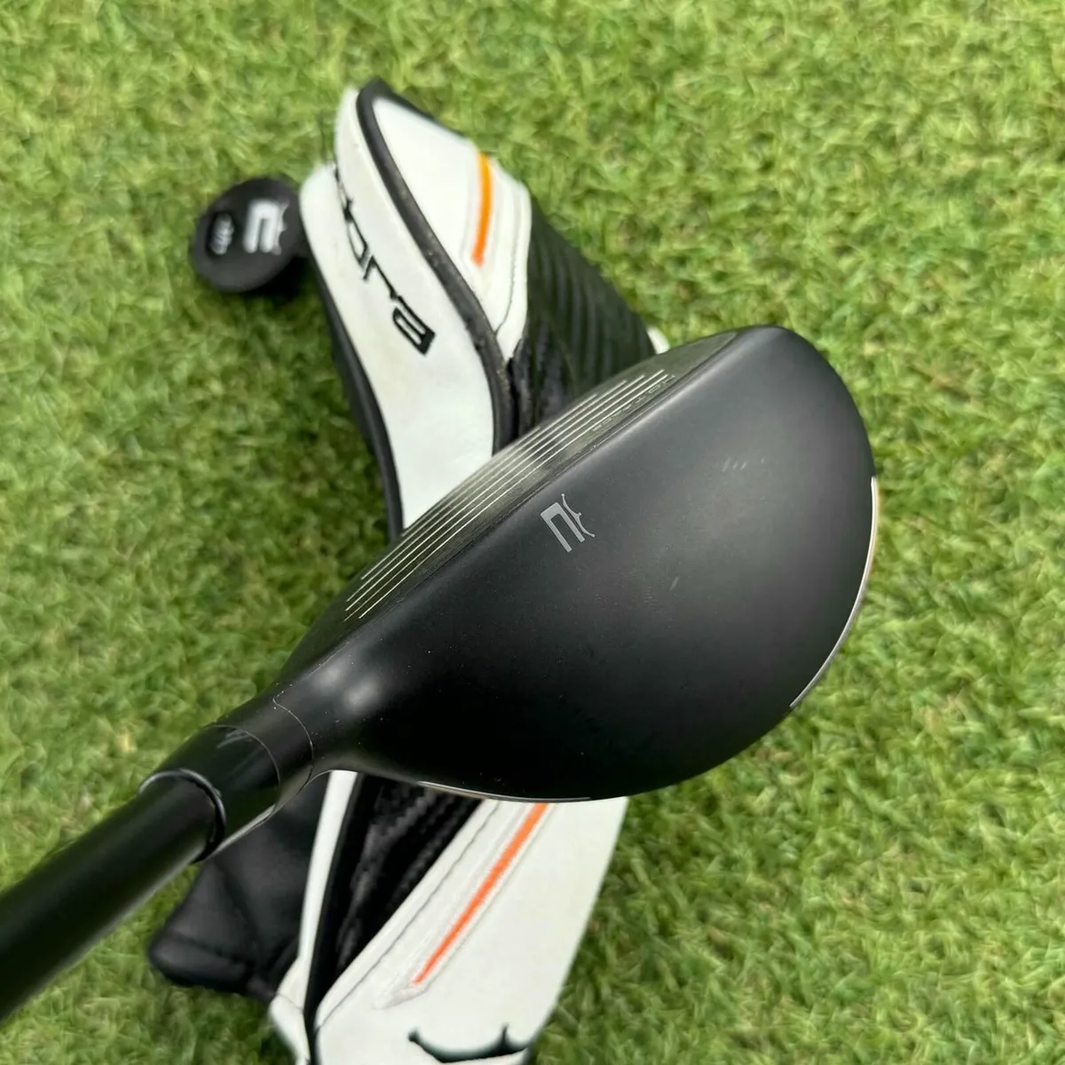 Cobra LTDx Hybrid / #4 21° / Stiff - Image 4