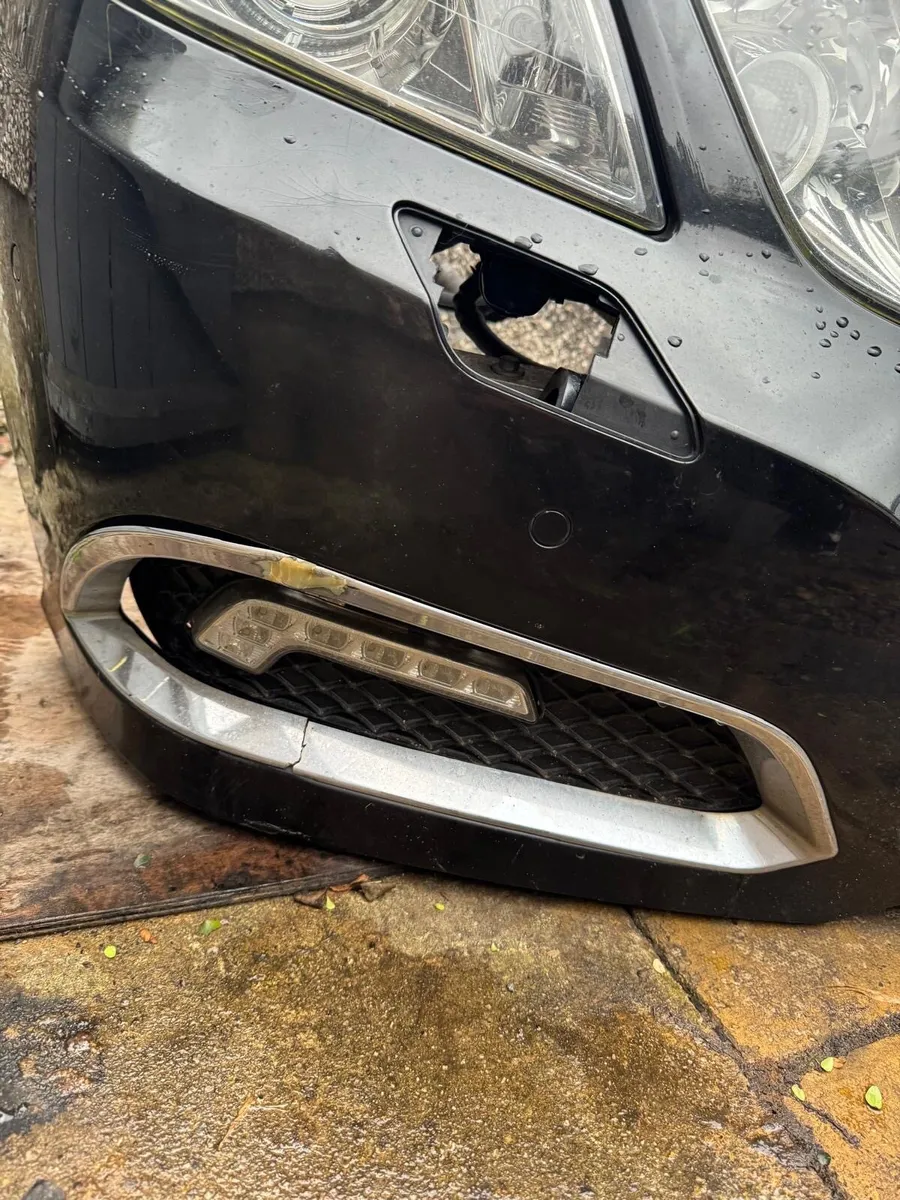 Mercedes E class 2009-2013 W212 - Image 3