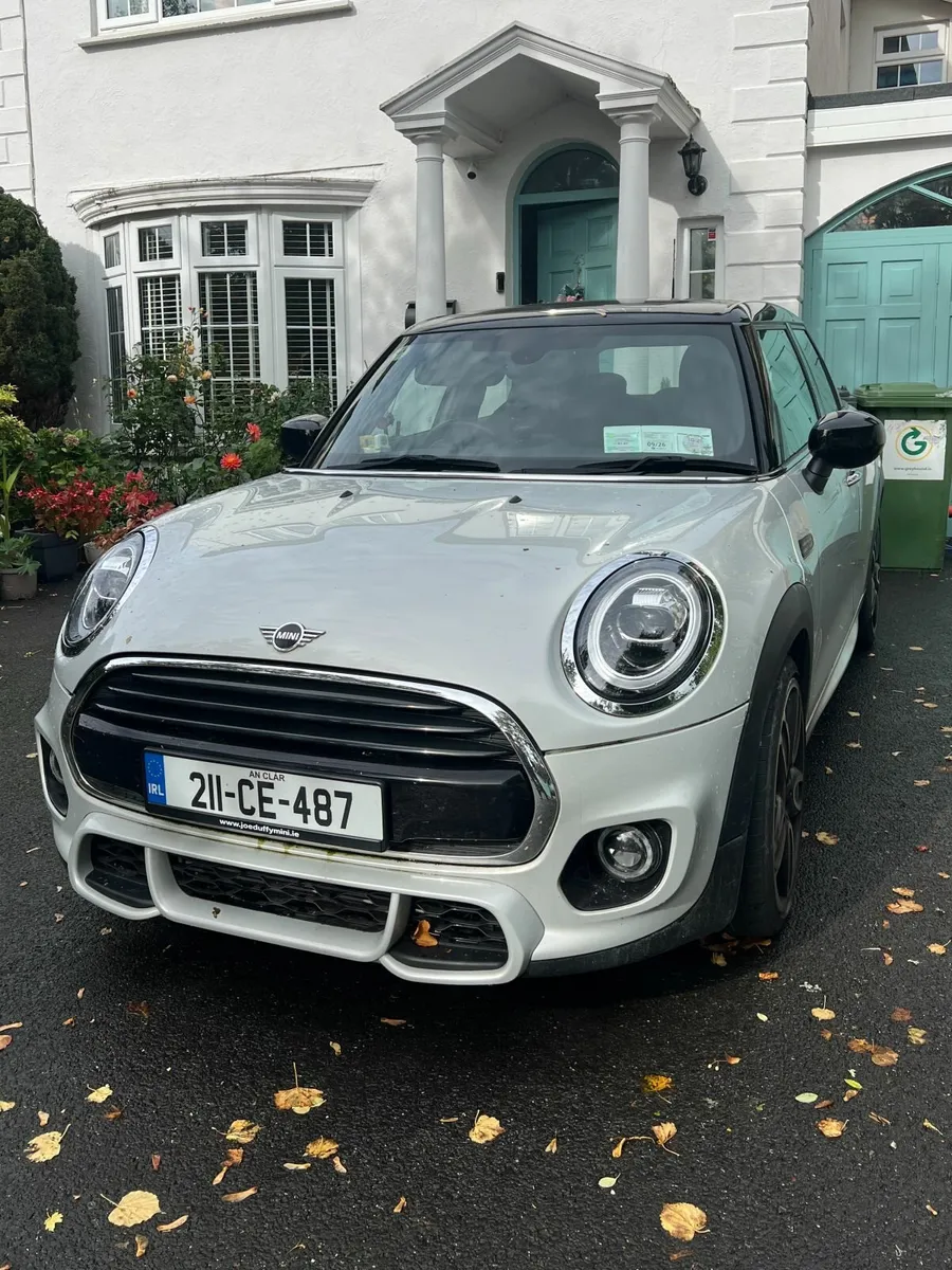 21 Mini Cooper Sport, Super Low Mil, Luxury Trim - Image 1