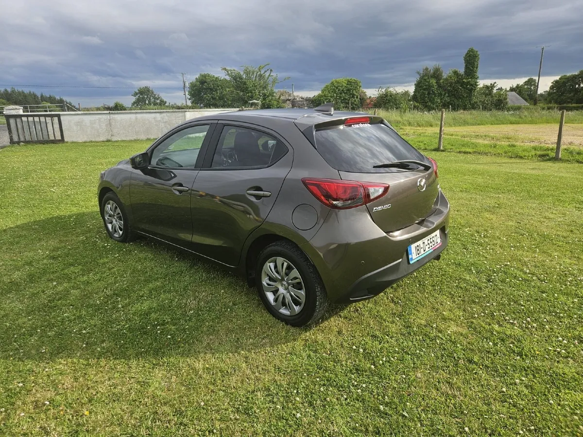 Car - Image 2