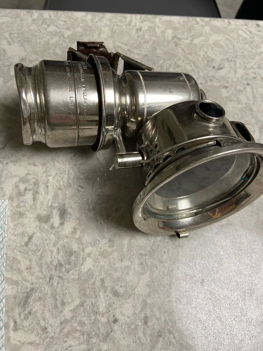 Joseph Lucas antique bicycle lamp - Image 2