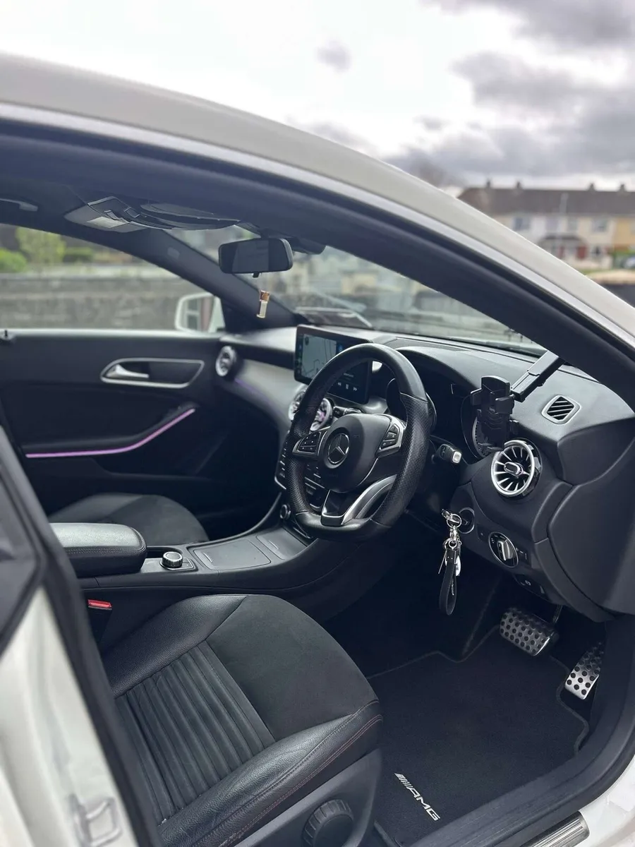 Mercedes Benz CLA AMG - Image 3