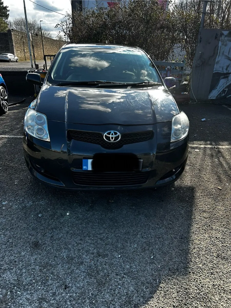 Toyota Auris 2007 - Image 1