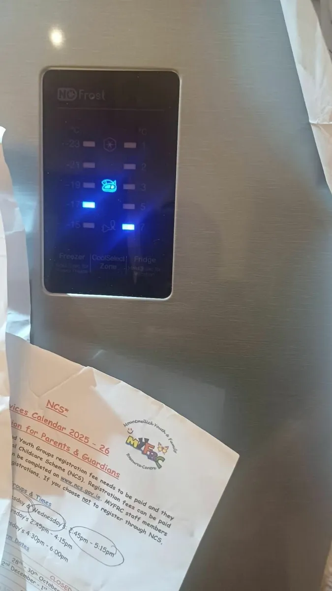 Samsung fridge Need gone ASAP!! Excellent fridge r - Image 1
