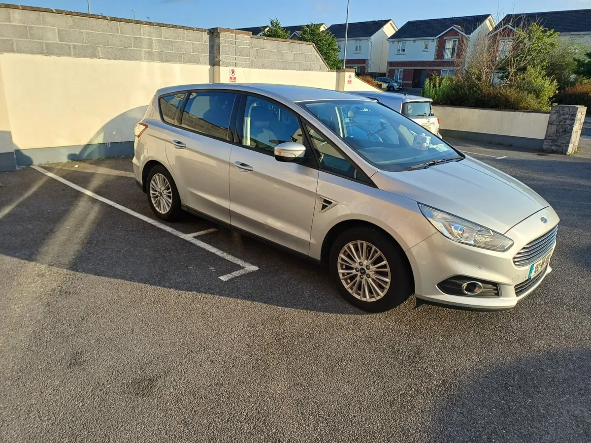 Ford SMAX 7-seater NEW NCT UNTIL 25/11/2026 - Image 3
