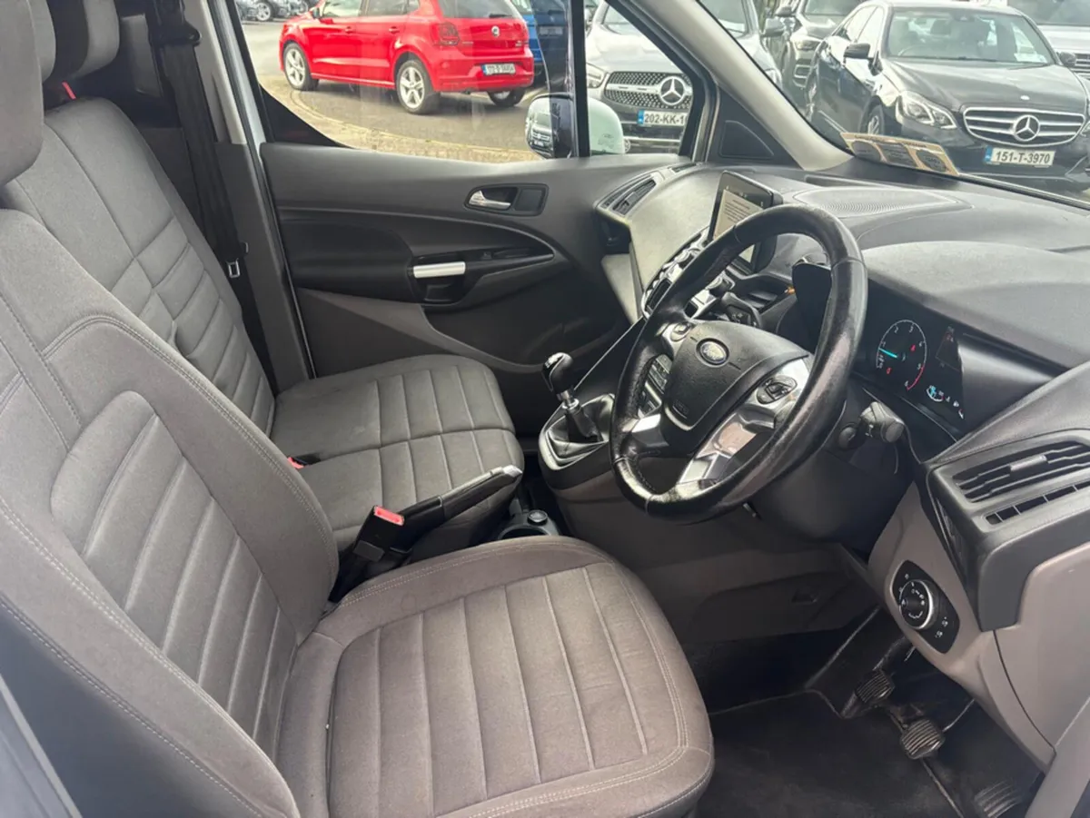 Ford Transit Connect 240 LIMITED EDITION TDCI  LWB - Image 4