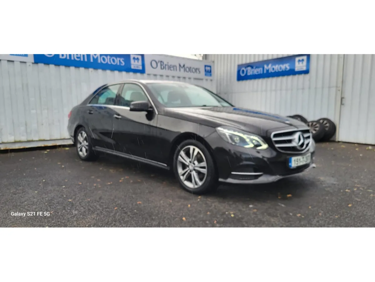 Mercedes-Benz E-Class E SERIES BLUETEC SE 4DR AUTO - Image 1