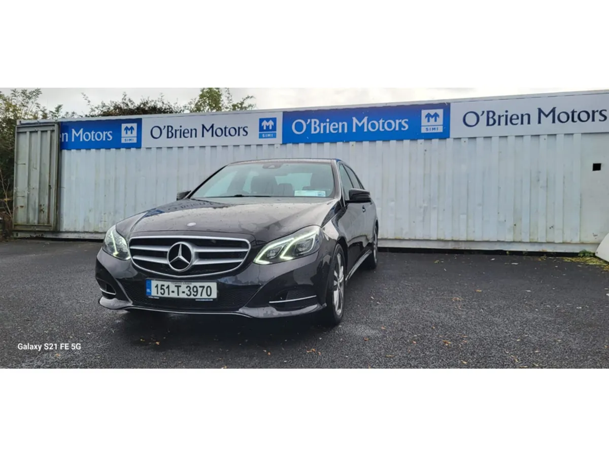 Mercedes-Benz E-Class E SERIES BLUETEC SE 4DR AUTO - Image 3