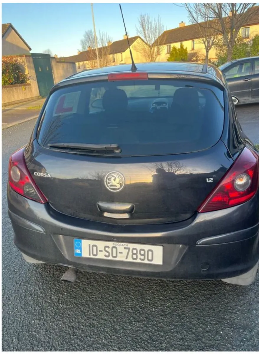 2010 Vauxhall Corsa for parts - Image 2