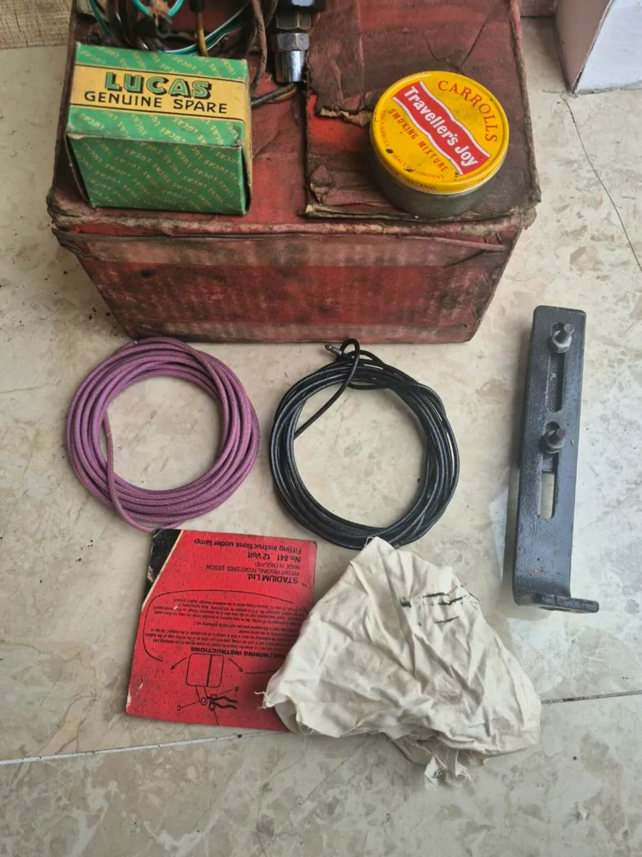 VINTAGE LUCAS KING OF THE ROAD FOG LAMP GOOD CONDI - Image 4