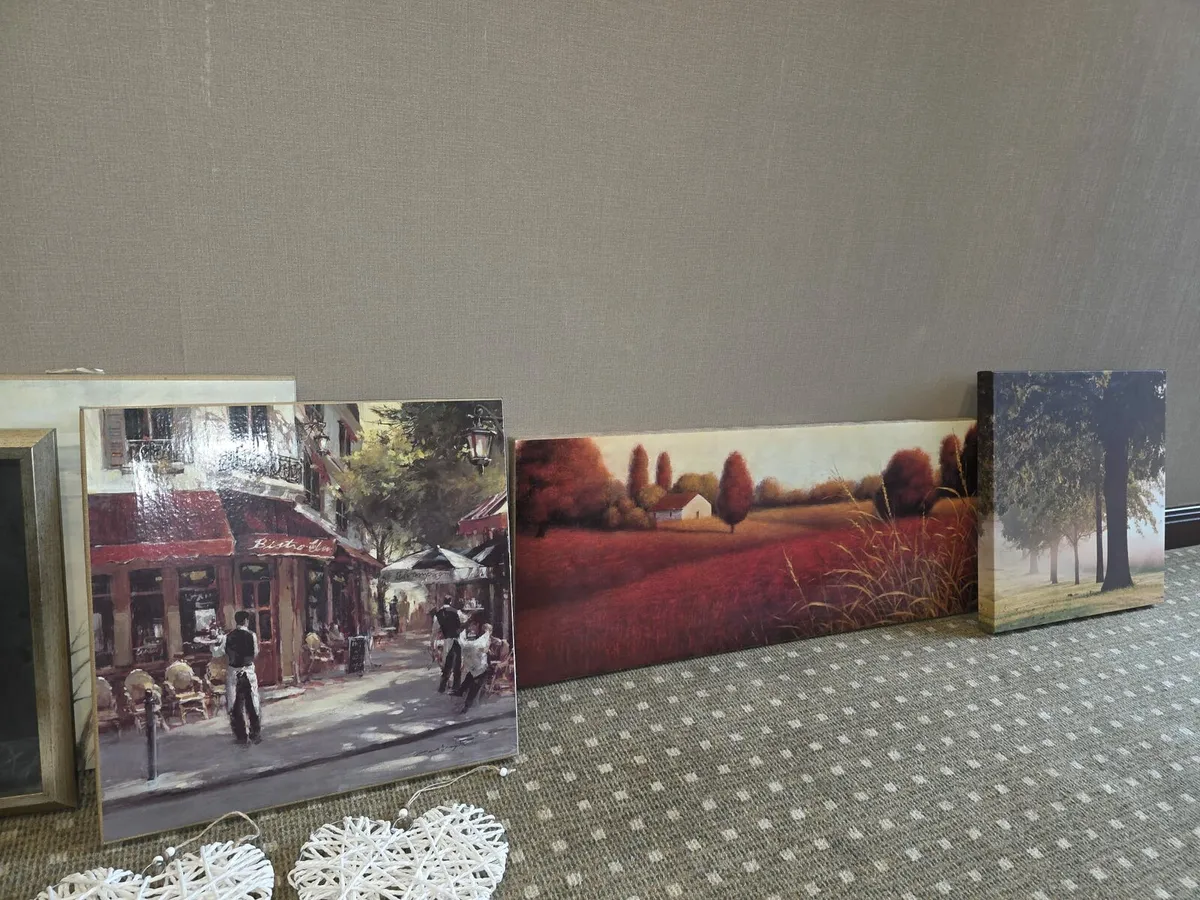 Home decor - Image 2