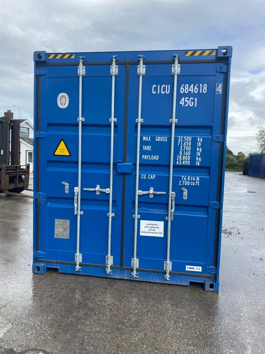 Shipping containers - Image 3