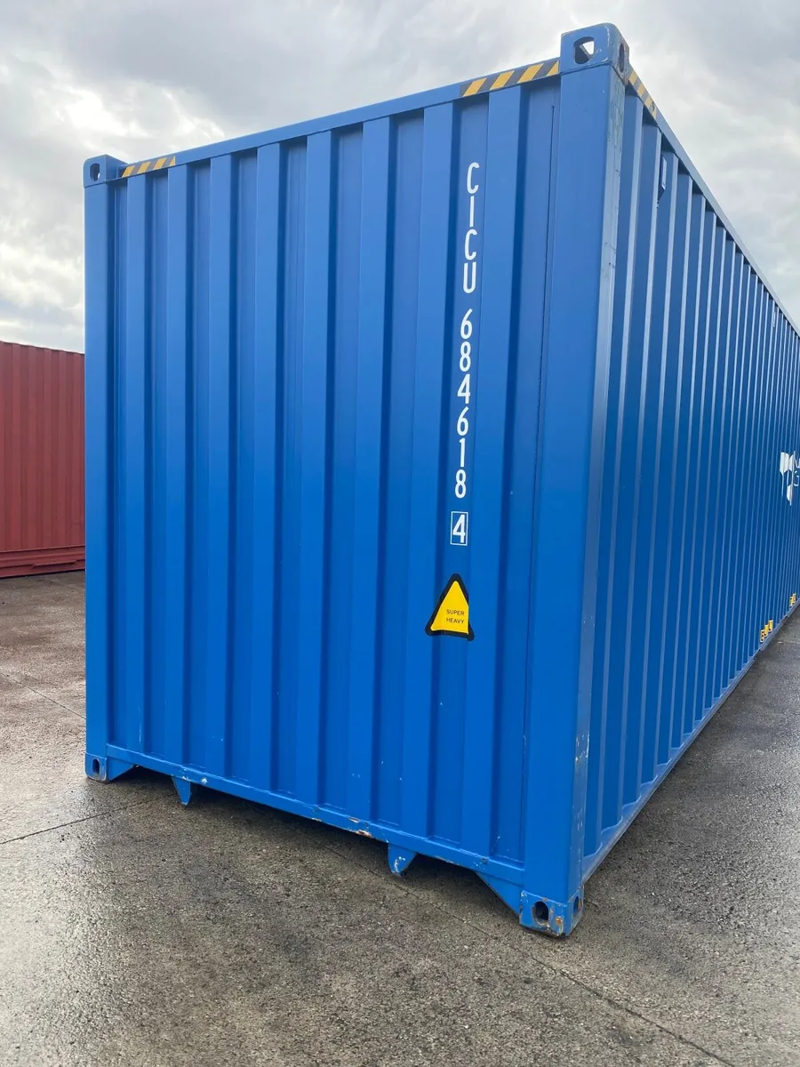Shipping containers - Image 4