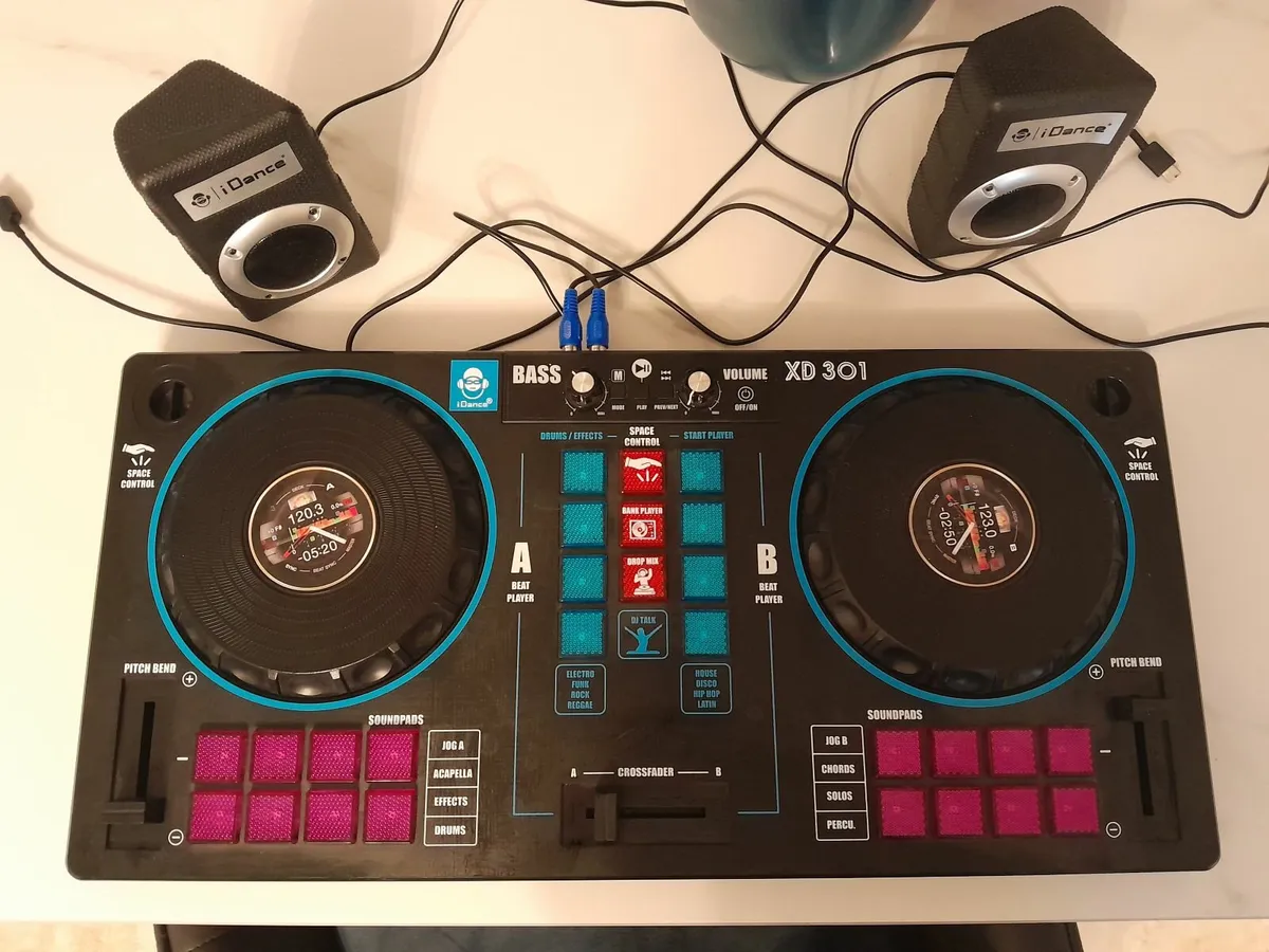 iDance DJ Station with 2 Speakers - Image 2