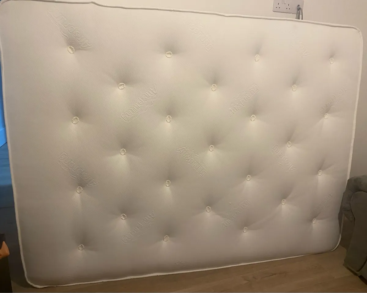 King size mattress - Brand new - Image 1