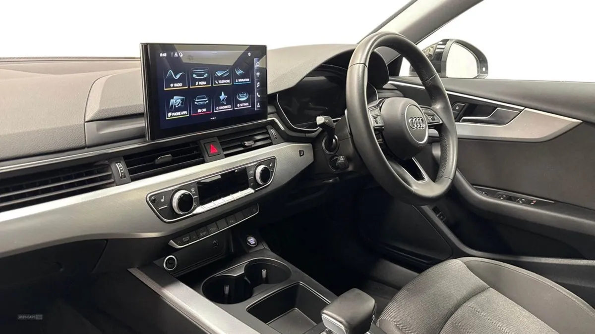 Audi A4 Saloon - Image 3