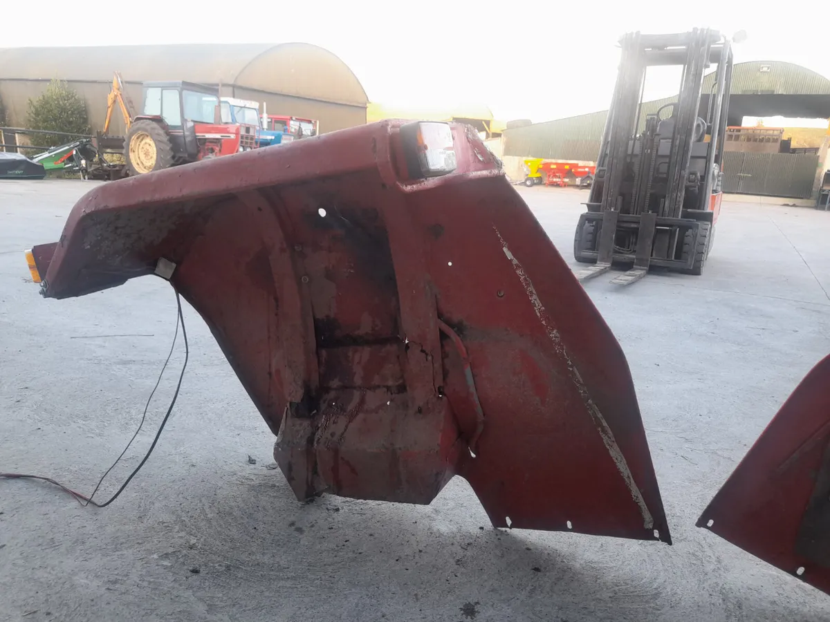 Massey Ferguson mudguards - Image 2