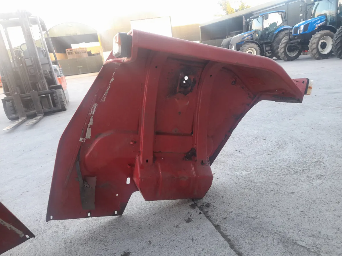 Massey Ferguson mudguards - Image 3