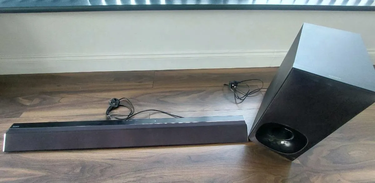 Sony Soundbar & Subwoofer - Image 1