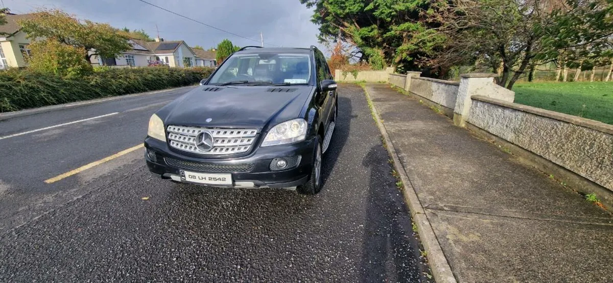 Mercedes ml280 crew cab - Image 2