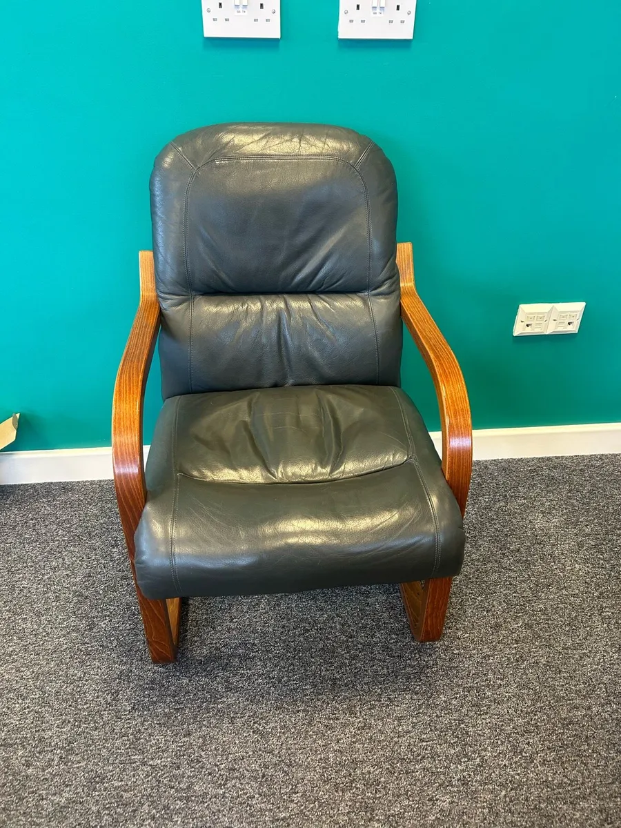 Leather chairs - Image 2