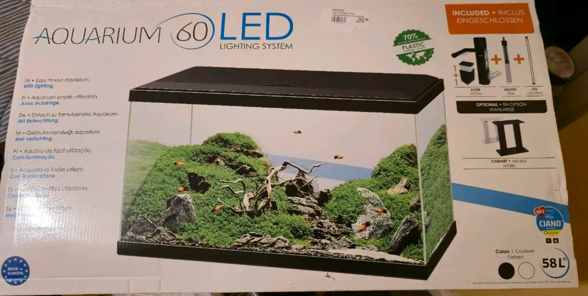 Fish tank - Image 1