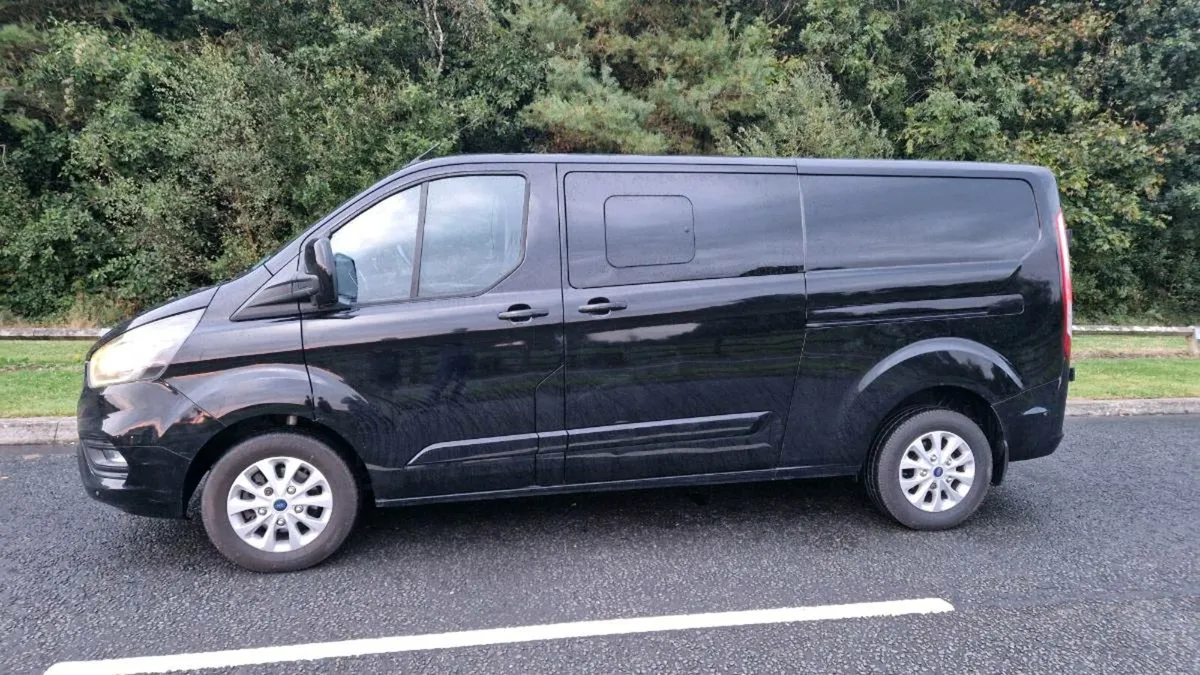 Ford transit custom Crew cab - Image 1