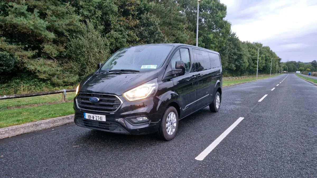 Ford transit custom Crew cab - Image 2
