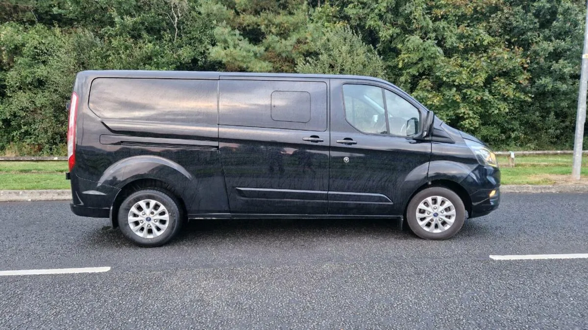Ford transit custom Crew cab - Image 4