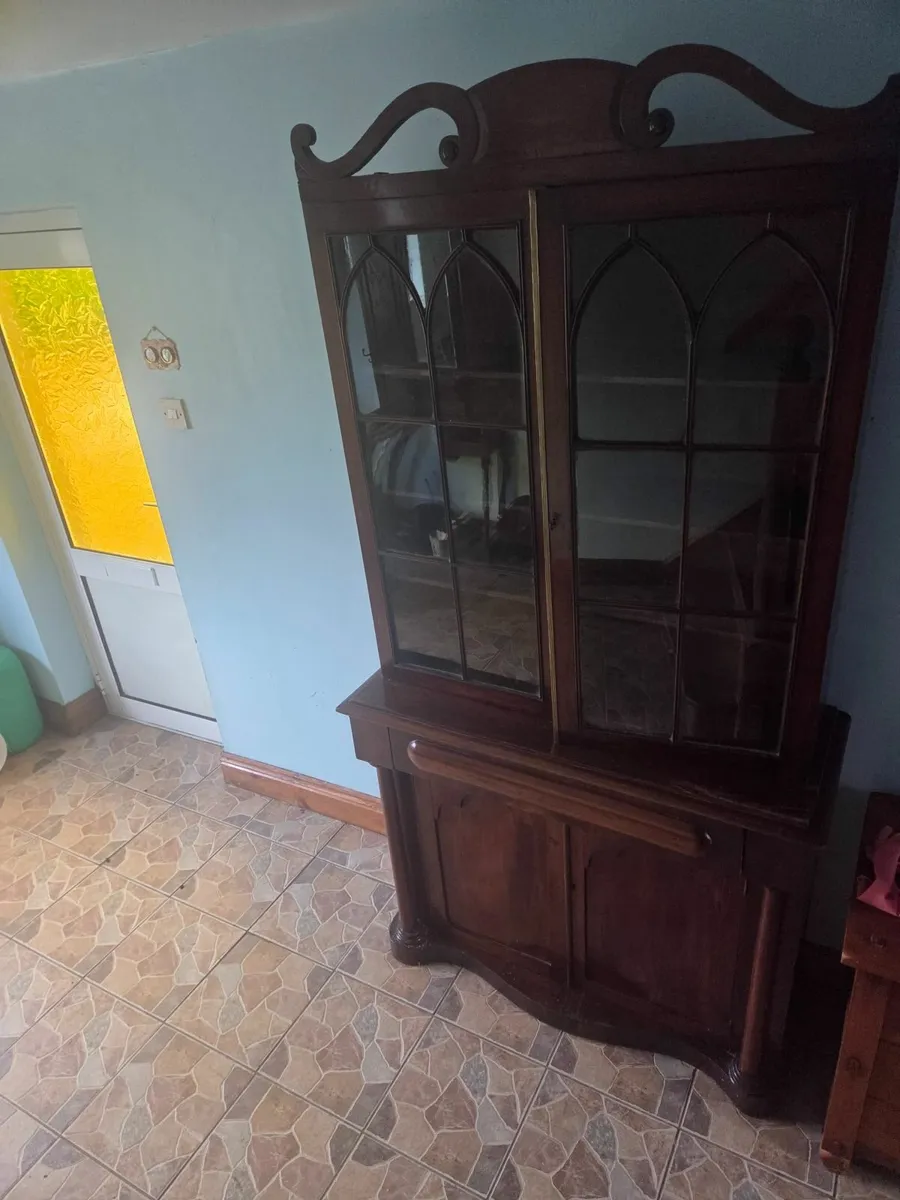 Furniture - Image 3