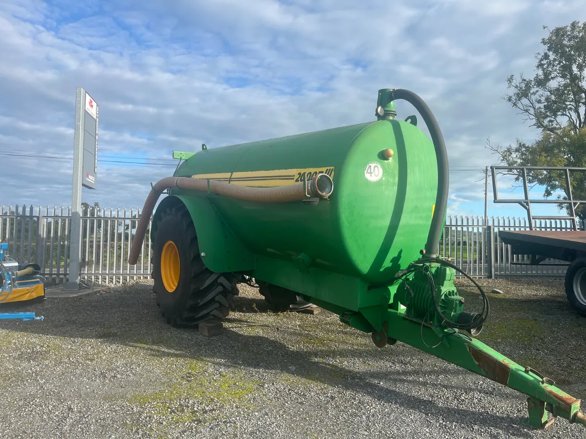Slurry tank - Image 1