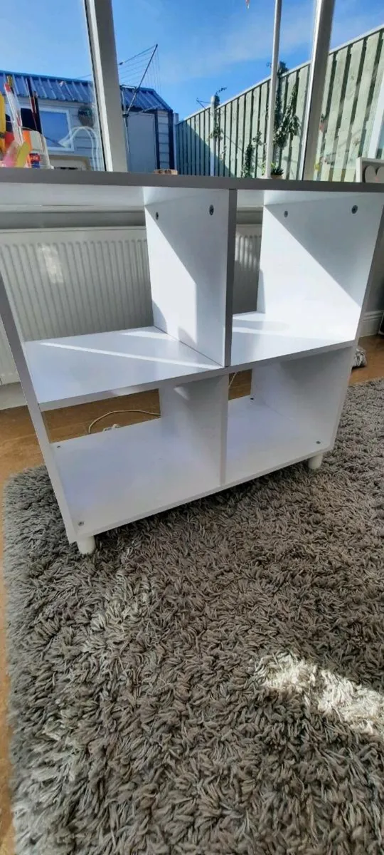 Storage unit for sale €35 - Image 4