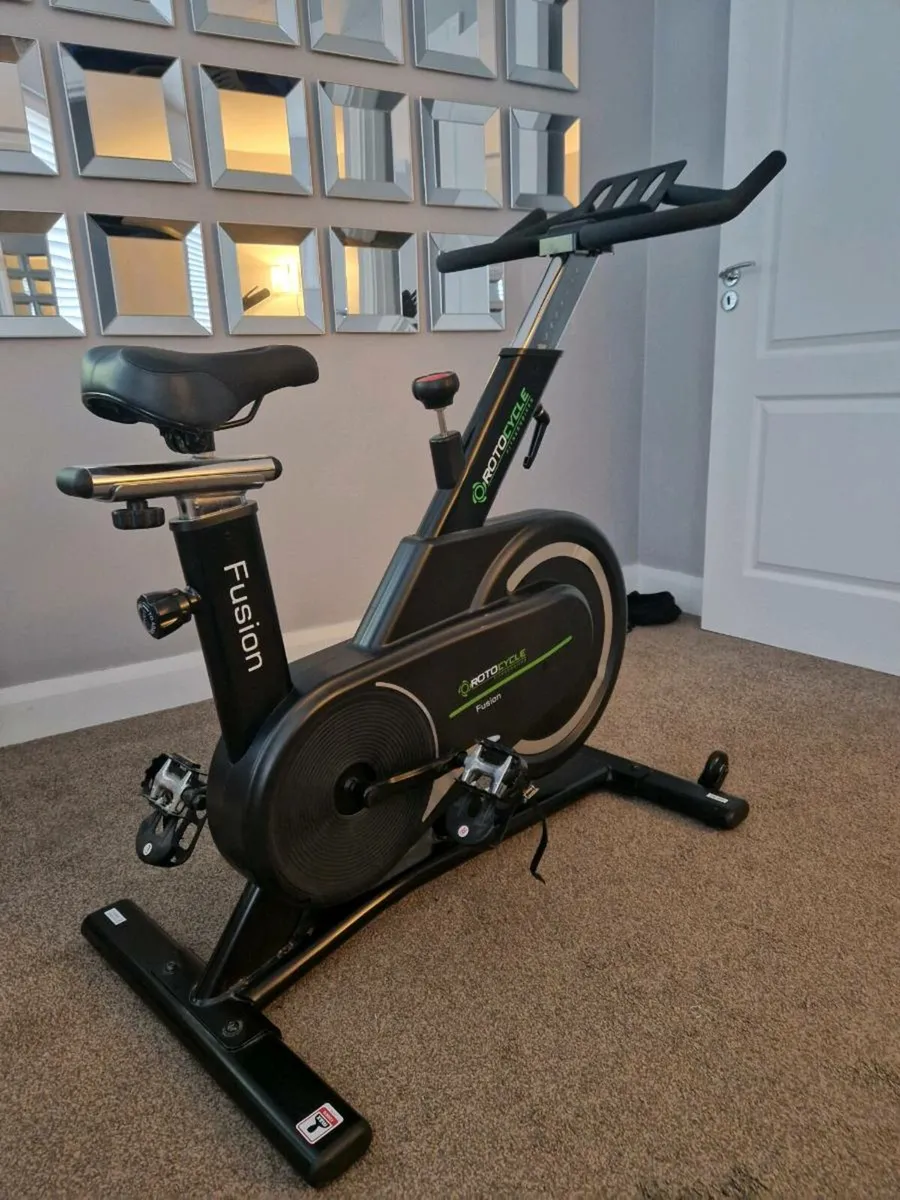 Spin bike - Image 1