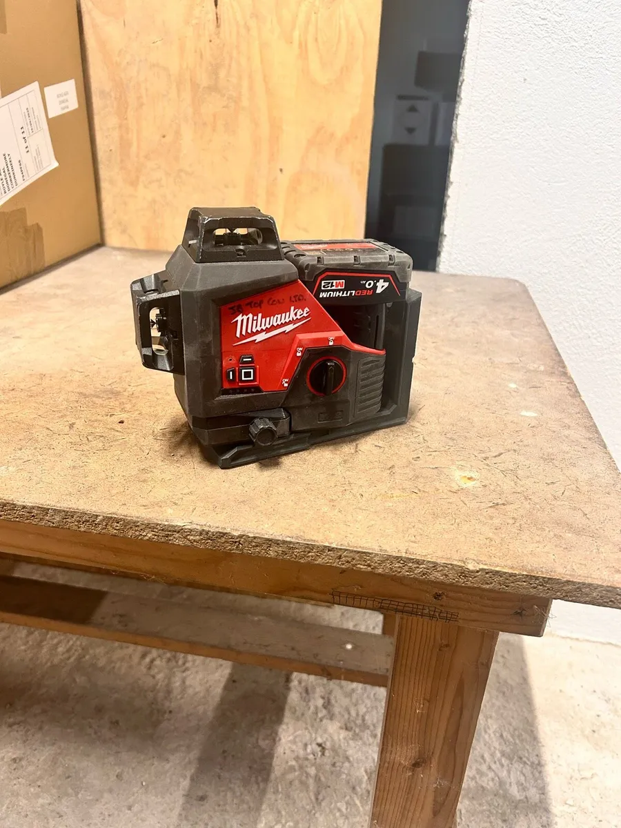 Milwaukee laser level - Image 4