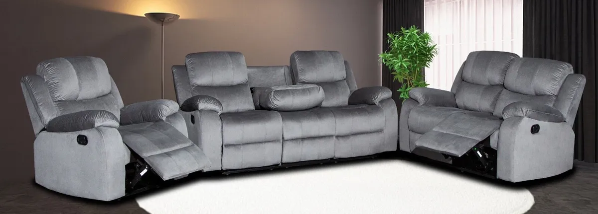 Brand new recliner sofa 3+2