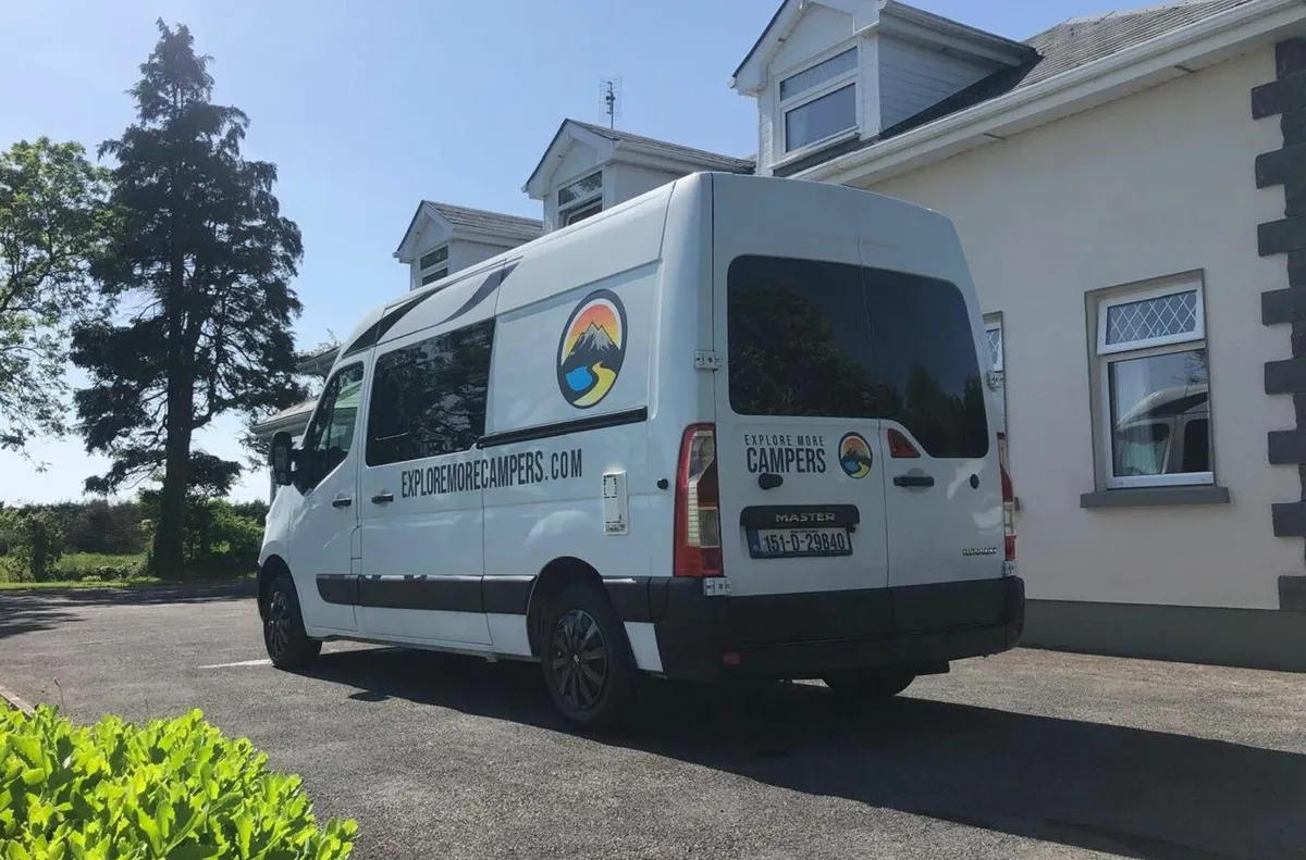 Renault Master Campervan 2015 - Image 3