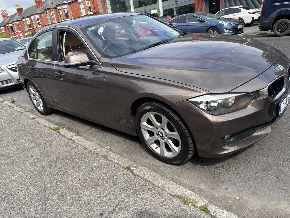 BMW 3 Series - Image 2