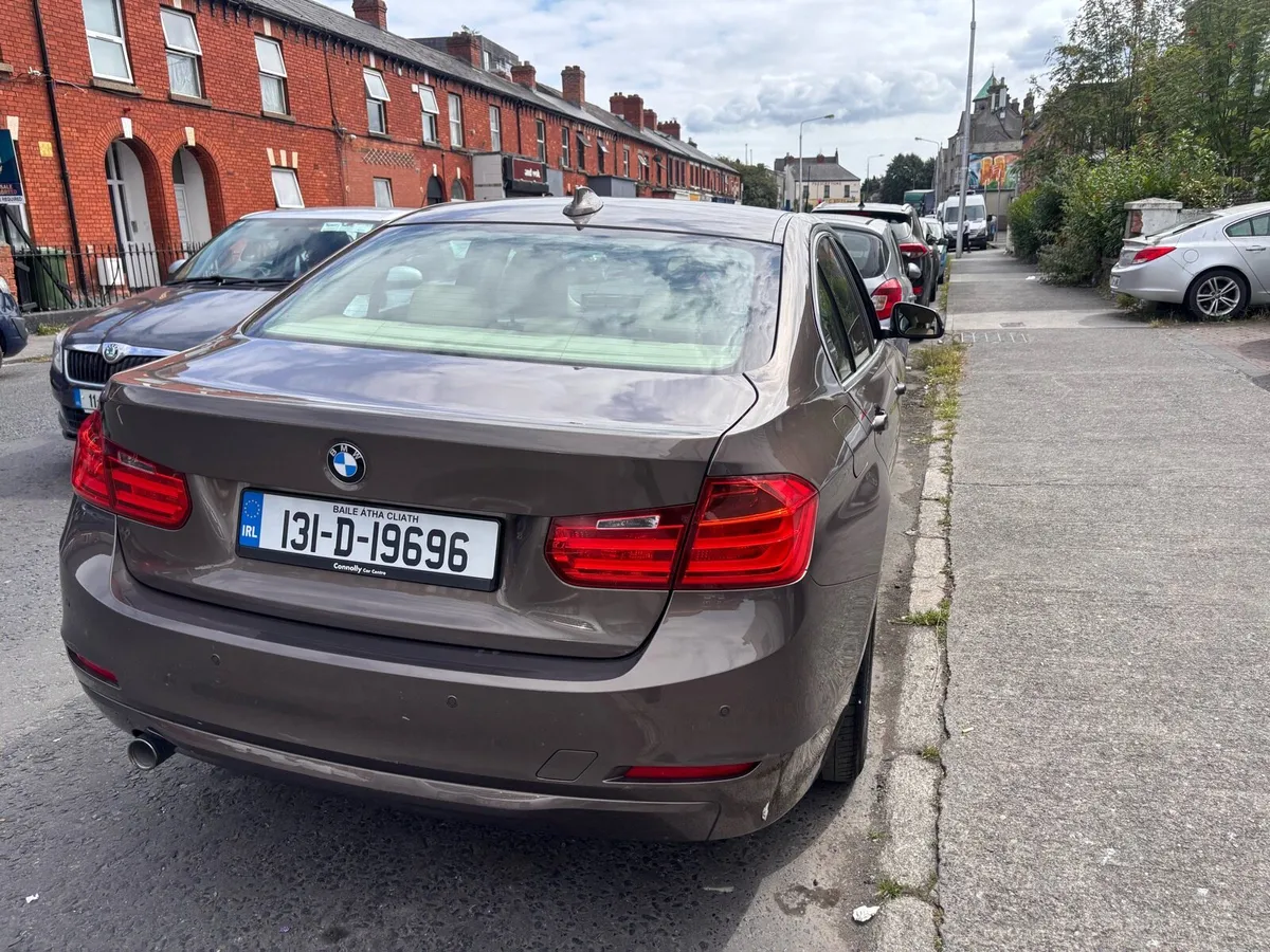 BMW 3 Series - Image 3
