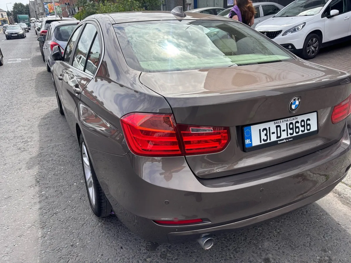 BMW 3 Series - Image 4