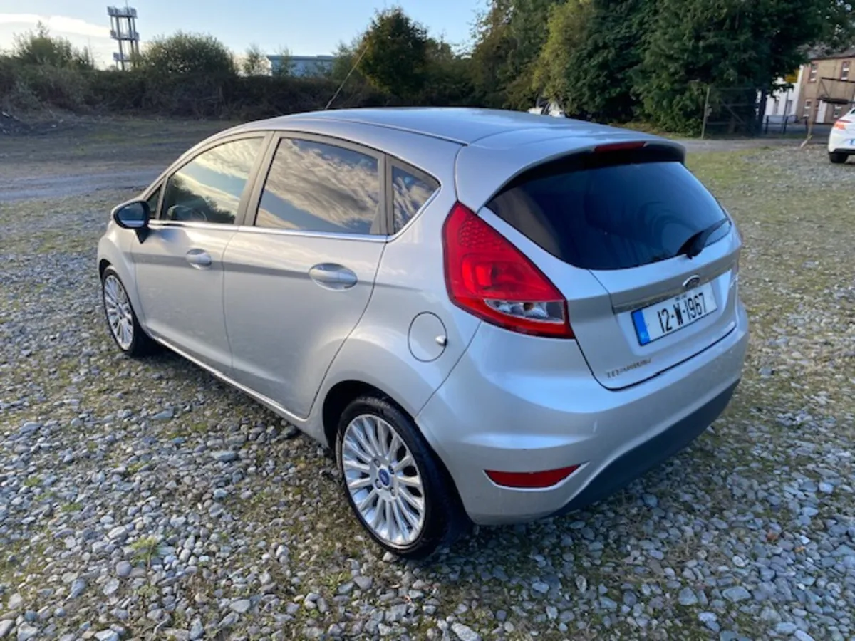 12 Ford Fiesta 1.4 Tdci Titanium - Image 4