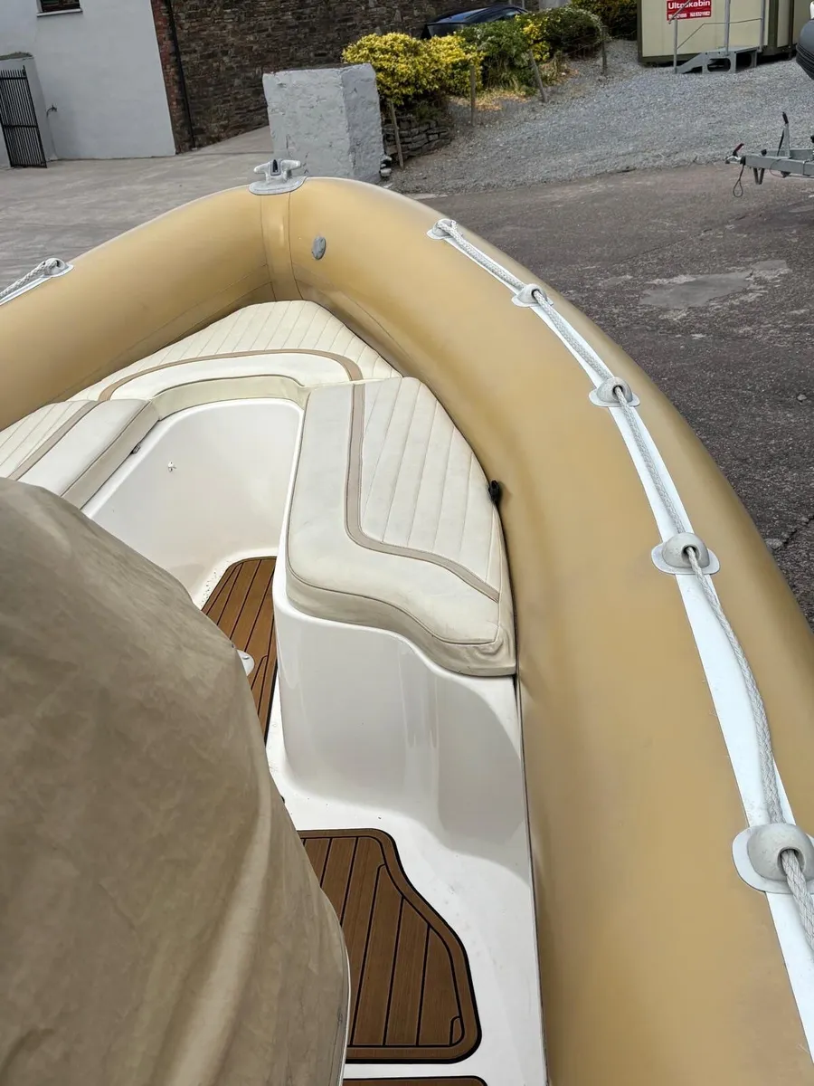 Cobra  Rib 755 - Image 4