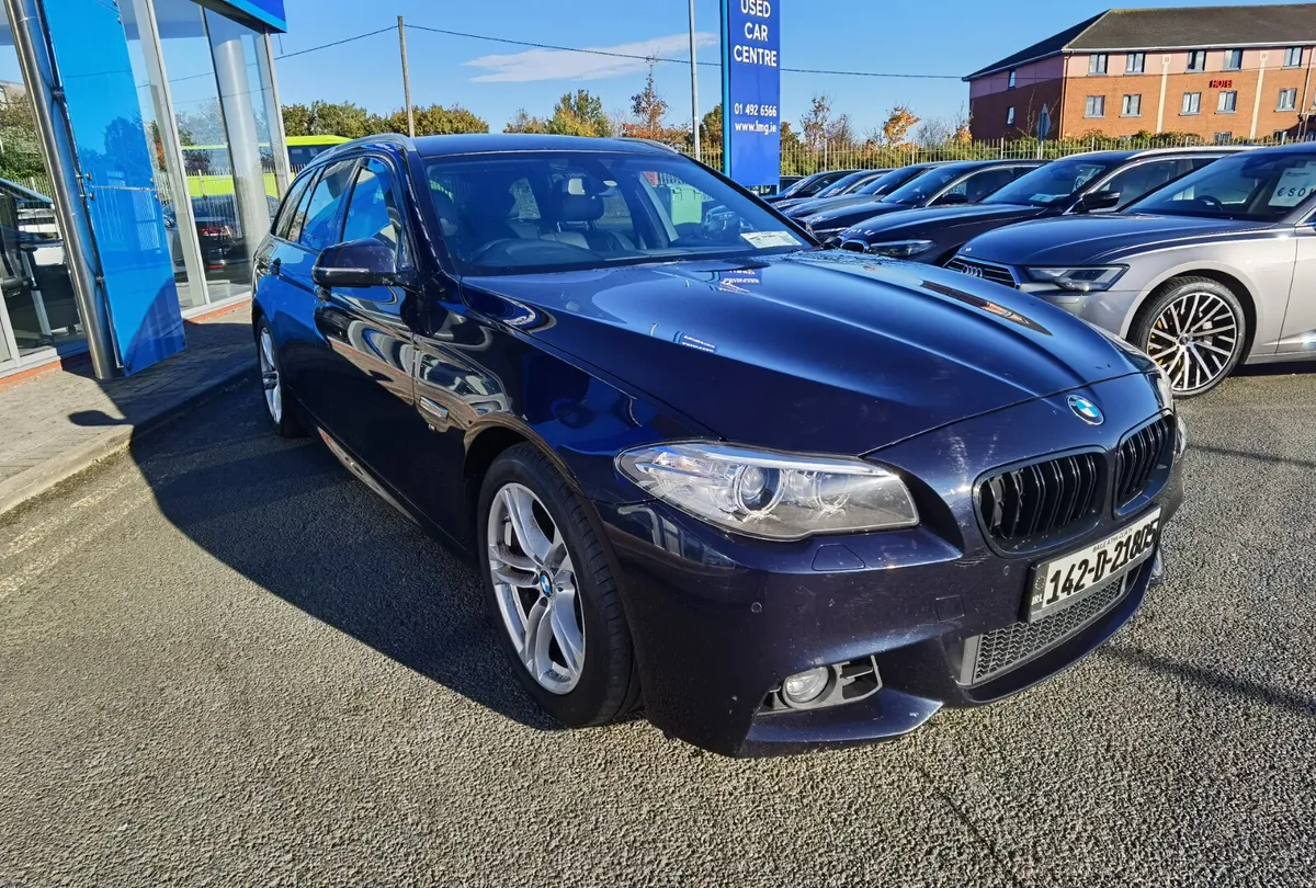 BMW 5 SERIES 520D M SPORT AUTOMATIC ESTATE - Image 3