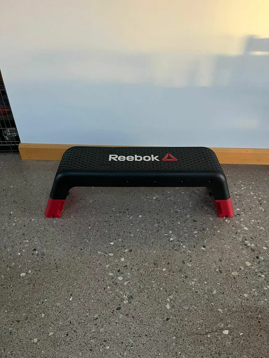 Reebok Deck/Step - Excellent Condition - Image 1