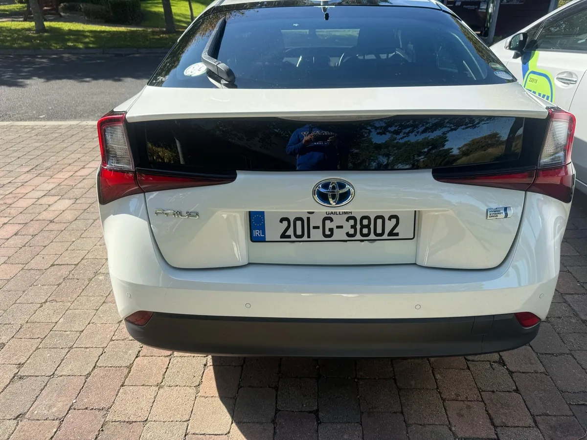 Toyota Prius 2020 Low mileage - Image 4