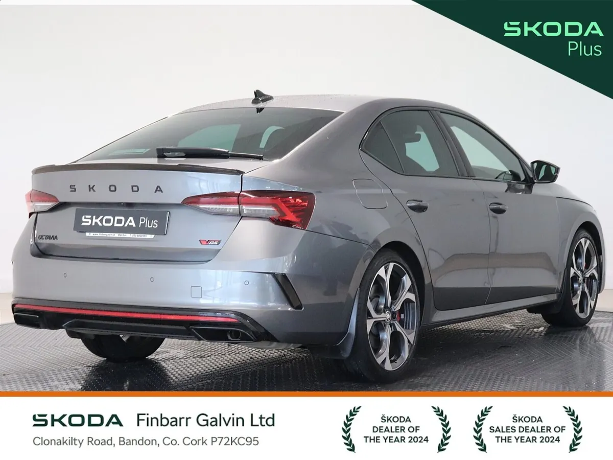 Octavia RS 2.0 PETROL 265 BHP DSG - Image 3